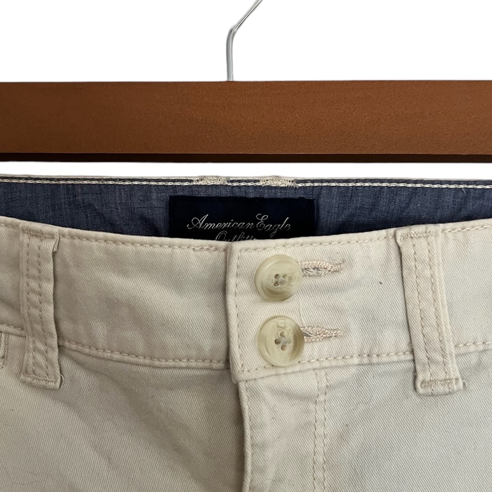 American Eagle Size 0 Cargo Short - Picture 3 of 3